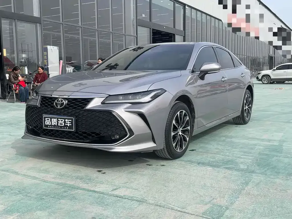 Toyota Avalon 2024 из CN, фото 1