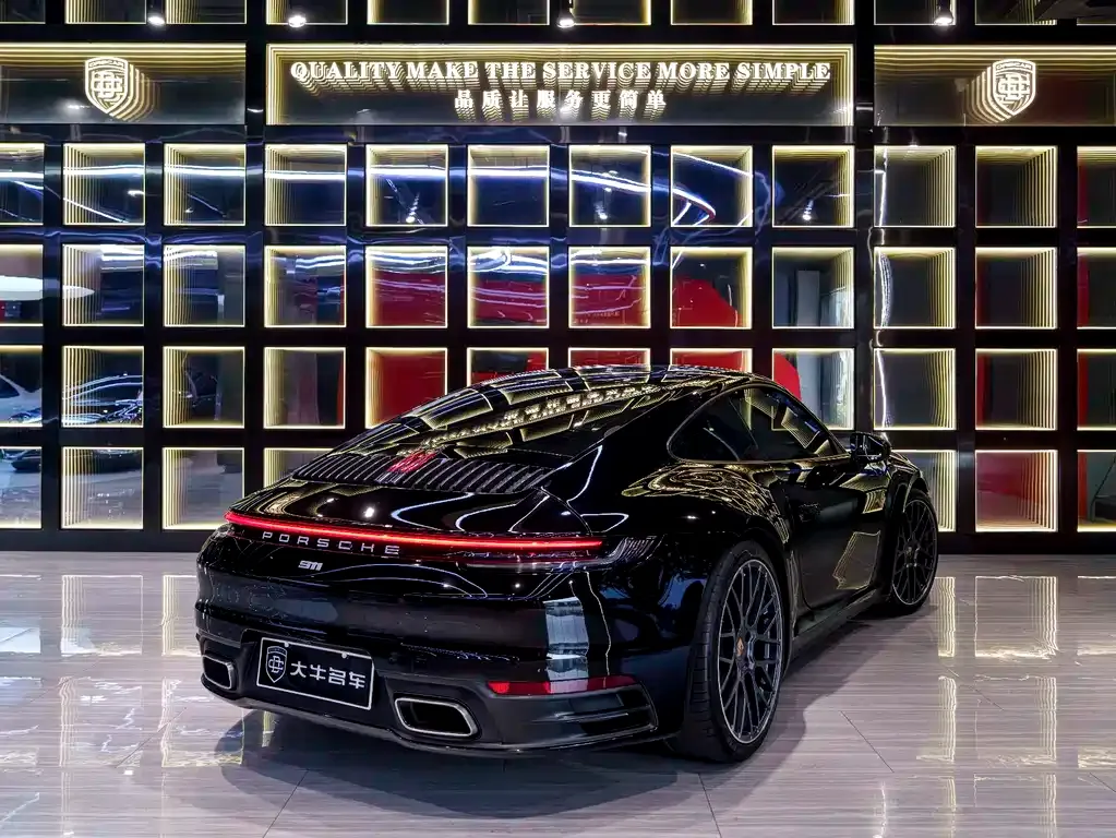 Porsche 911 2023 из CN, фото 6