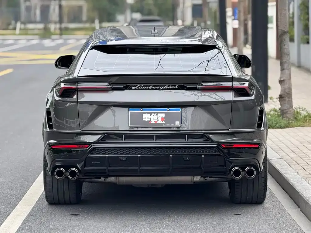 Lamborghini Urus 2023 из CN, фото 4