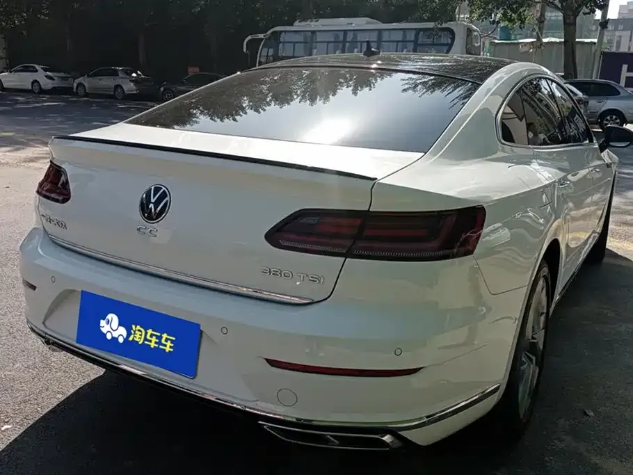 Volkswagen CC 2022 из CN, фото 3