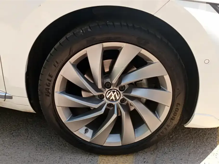 Volkswagen CC 2022 из CN, фото 6