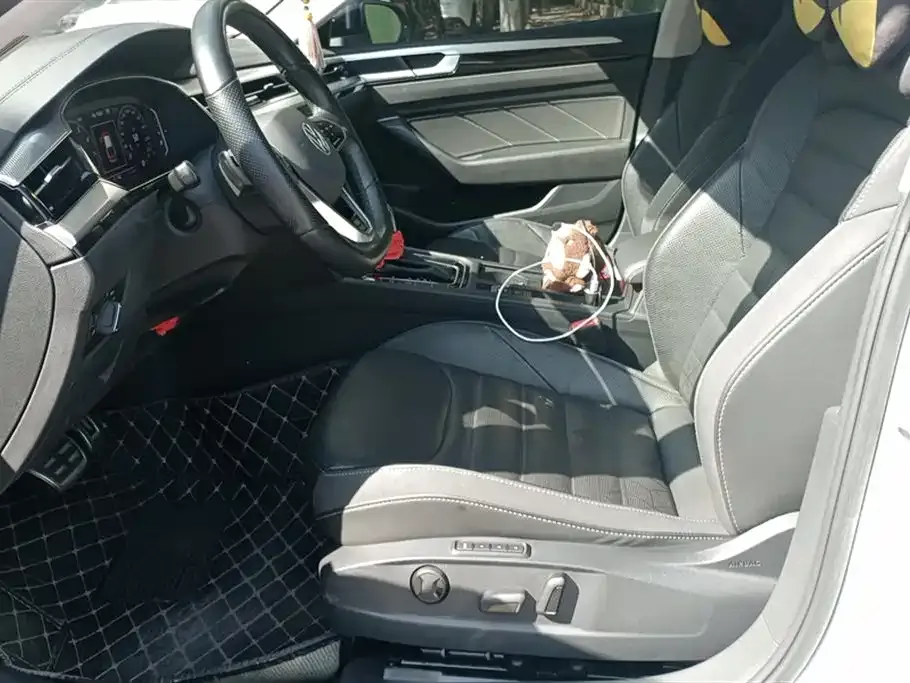 Volkswagen CC 2022 из CN, фото 9