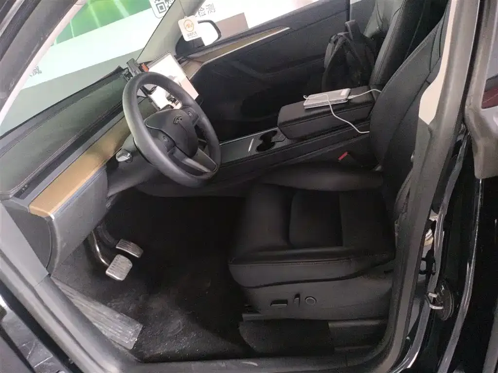 Tesla Model Y 2022 из CN, фото 7