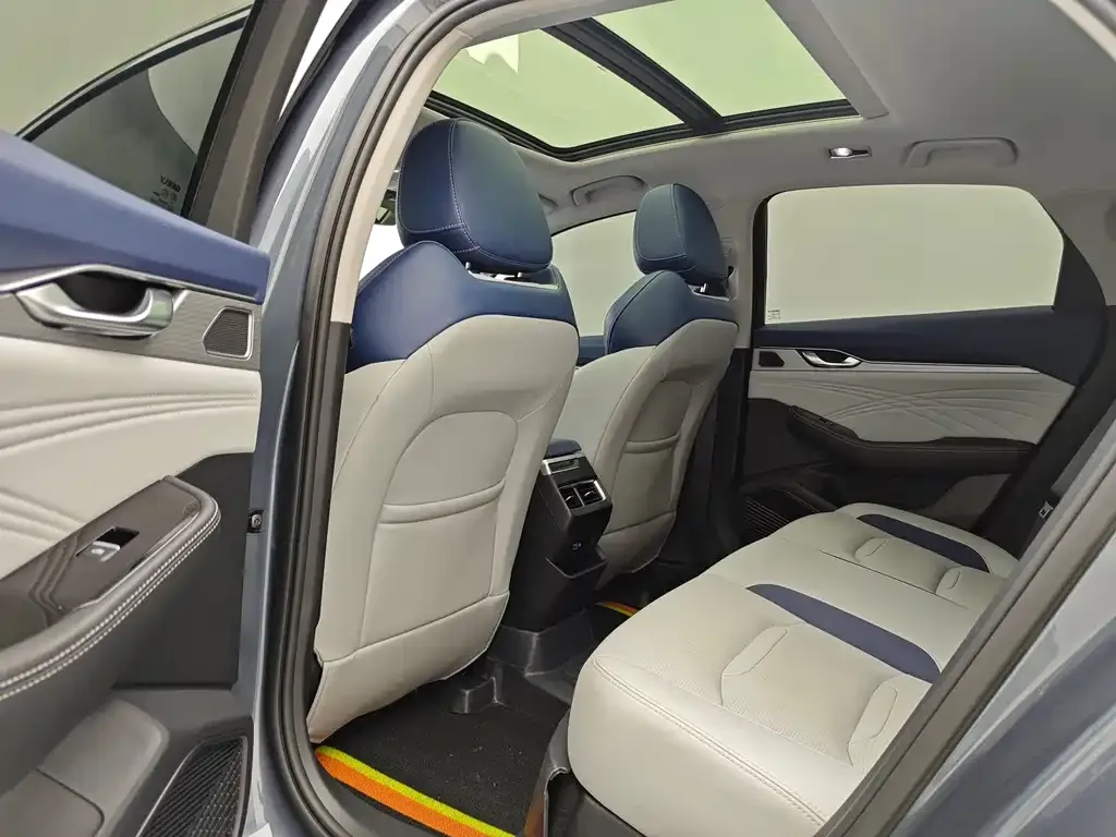 Geely Xingrui 2022 из CN, фото 10