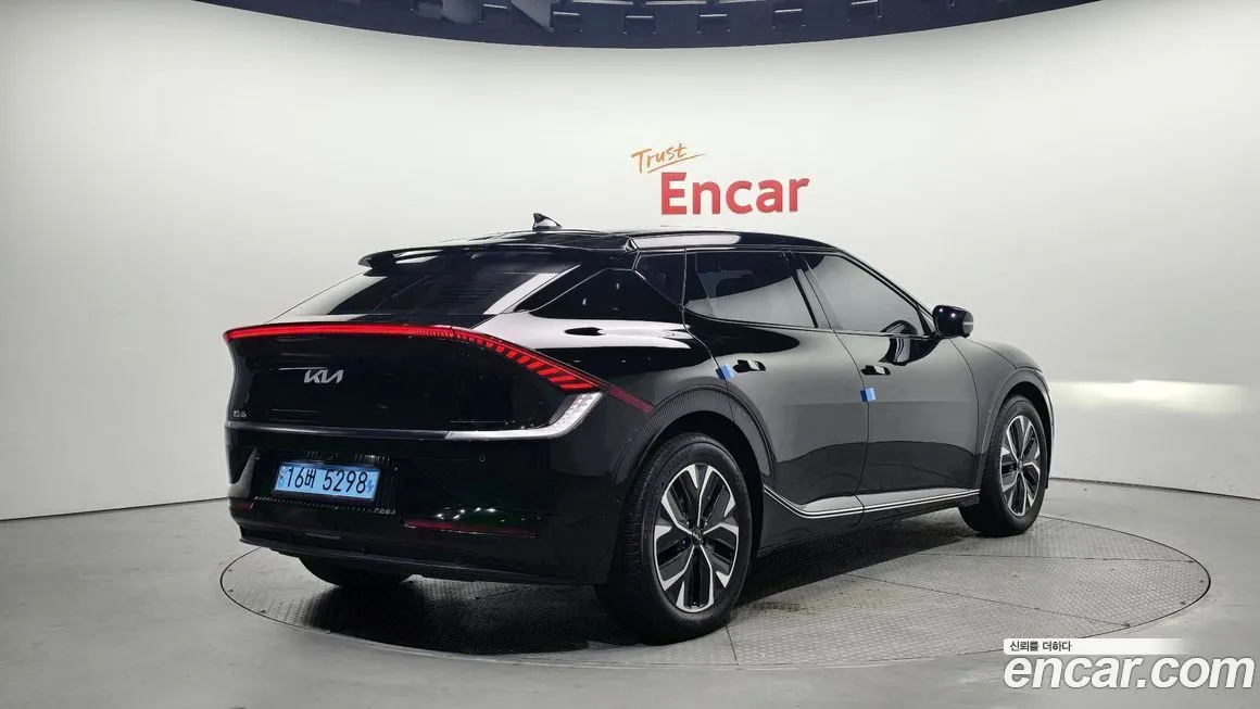 Kia EV6 — фото 2