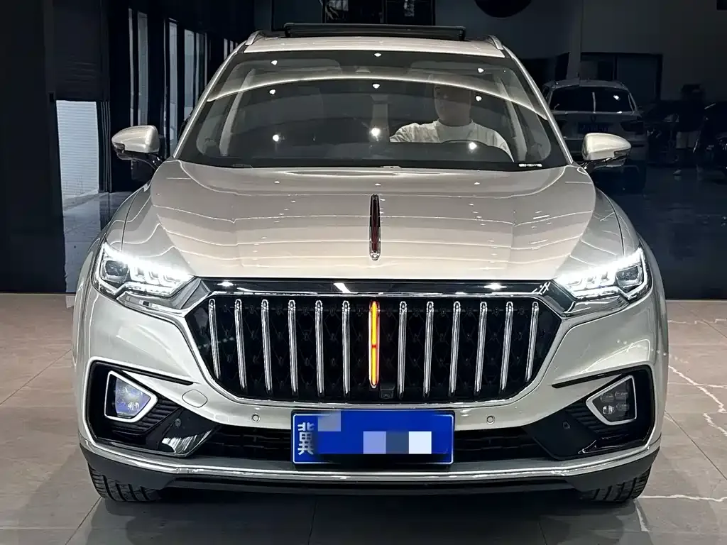 Hongqi HS5 — фото 3