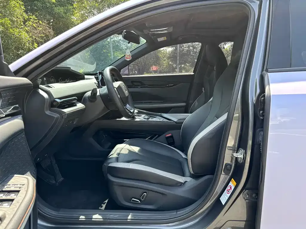 Changan UNI-V 2023 из CN, фото 9
