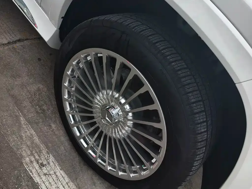 Mercedes-Benz GLS 2023 из CN, фото 4