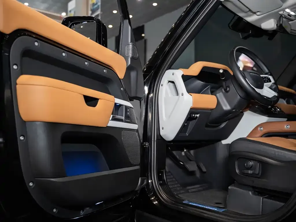 Land Rover Defender 2022 из CN, фото 9