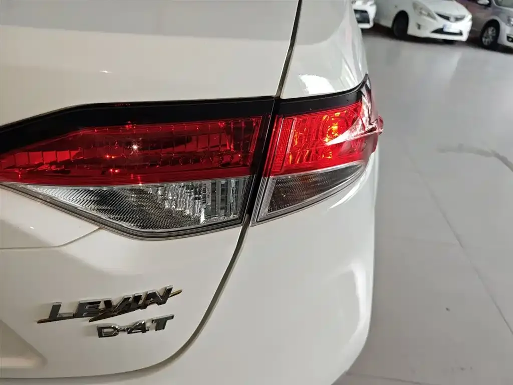 Toyota Levin 2024 из CN, фото 8