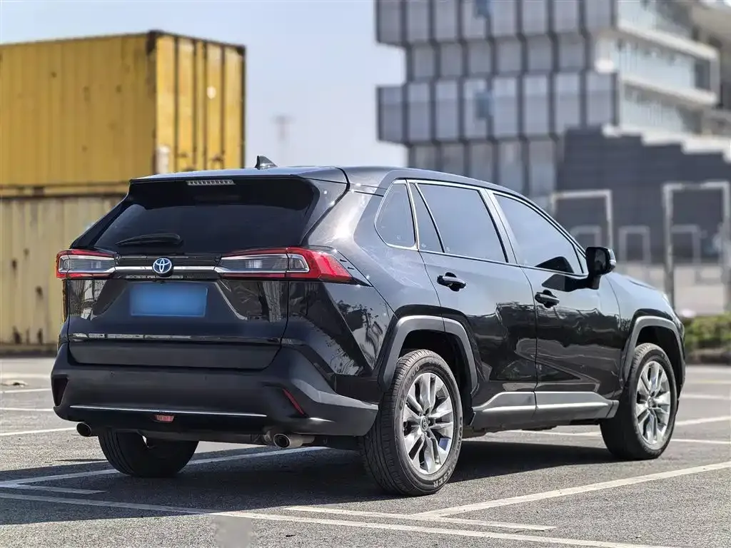 Toyota Wildlander 2022 из CN, фото 6