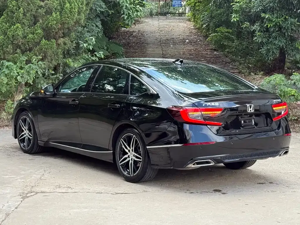 Honda Accord 2023 из CN, фото 6