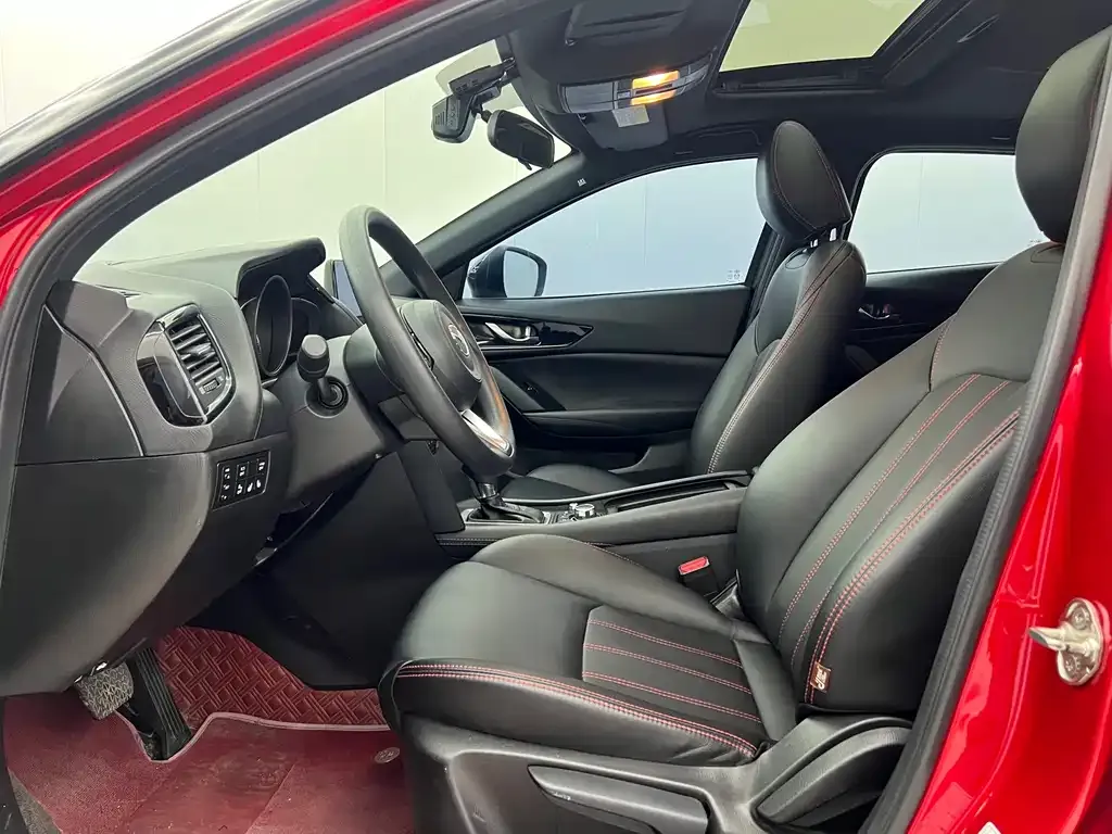 Mazda CX-4 2021 из CN, фото 4