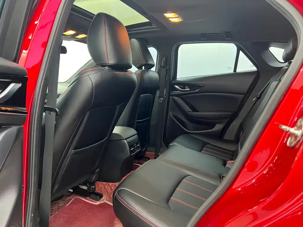 Mazda CX-4 2021 из CN, фото 5