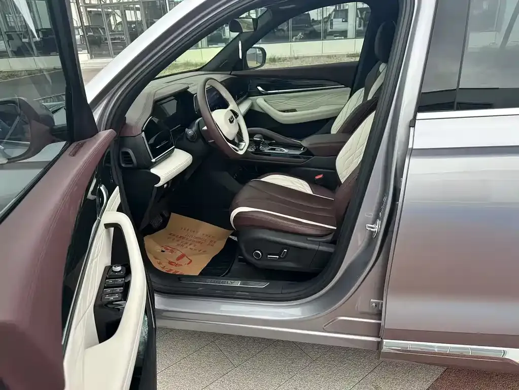 Geely Xingyue L 2021 из CN, фото 5