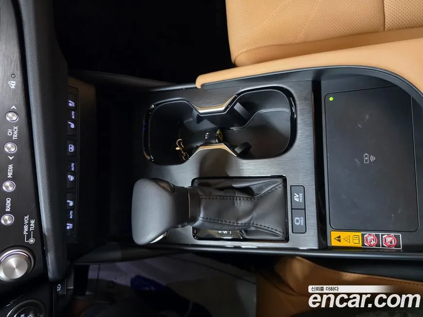 Lexus ES 2025 из KR, фото 10