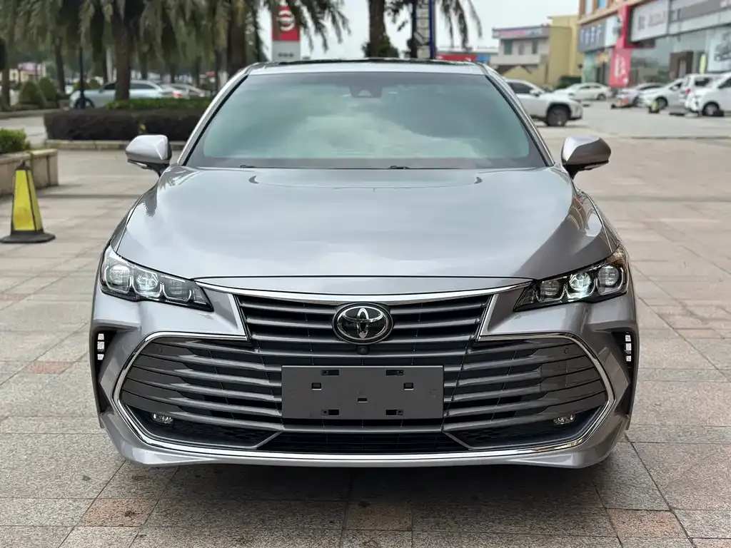Toyota Avalon 2021 из CN, фото 2