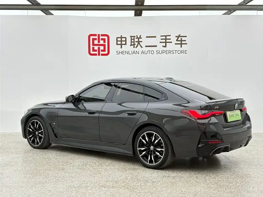 BMW i4 — фото 2