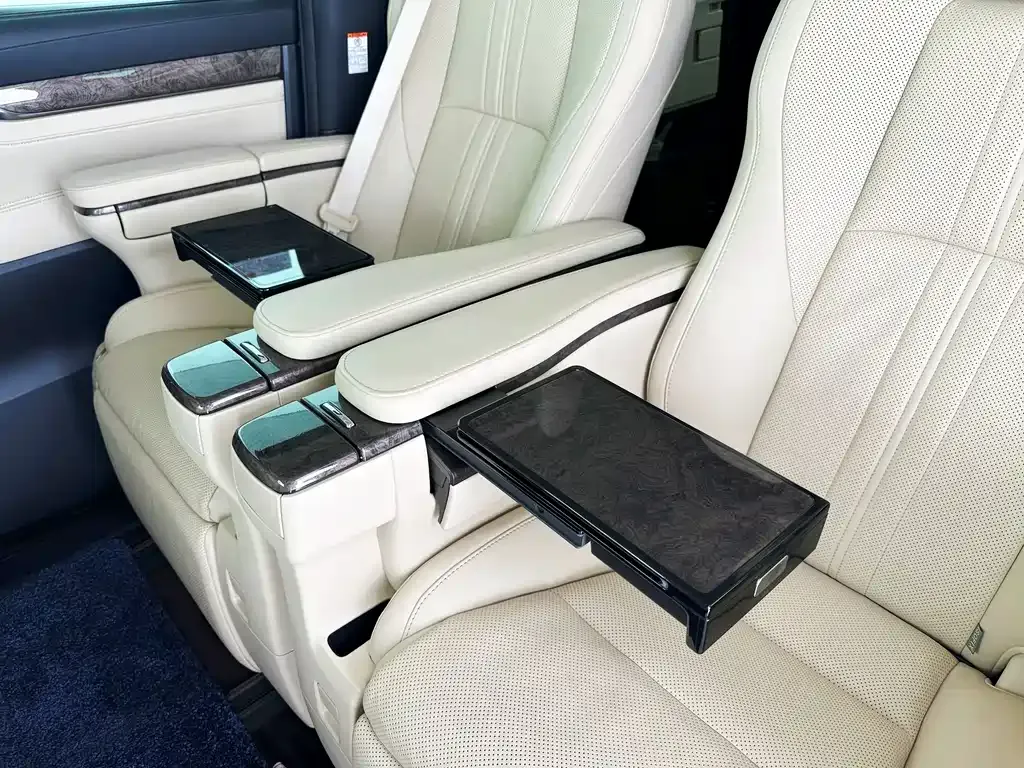 Toyota Vellfire 2022 из CN, фото 3