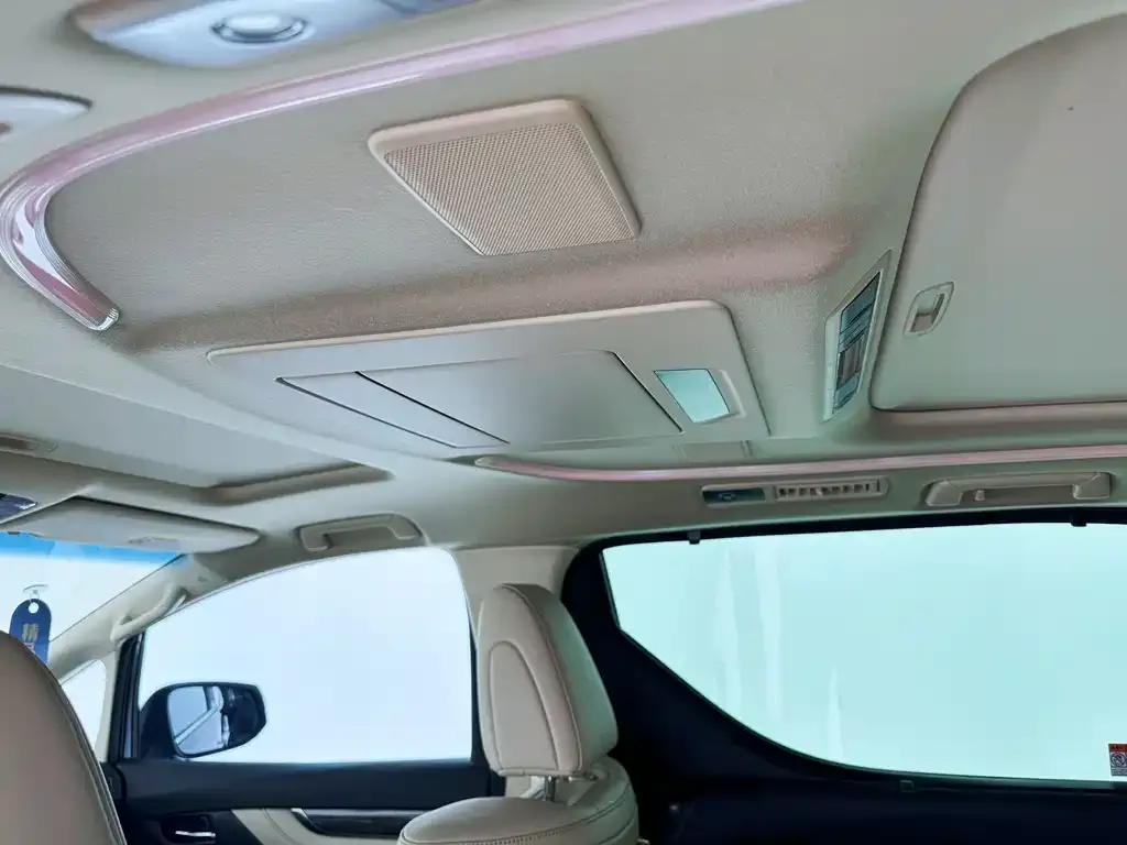 Toyota Vellfire 2022 из CN, фото 6