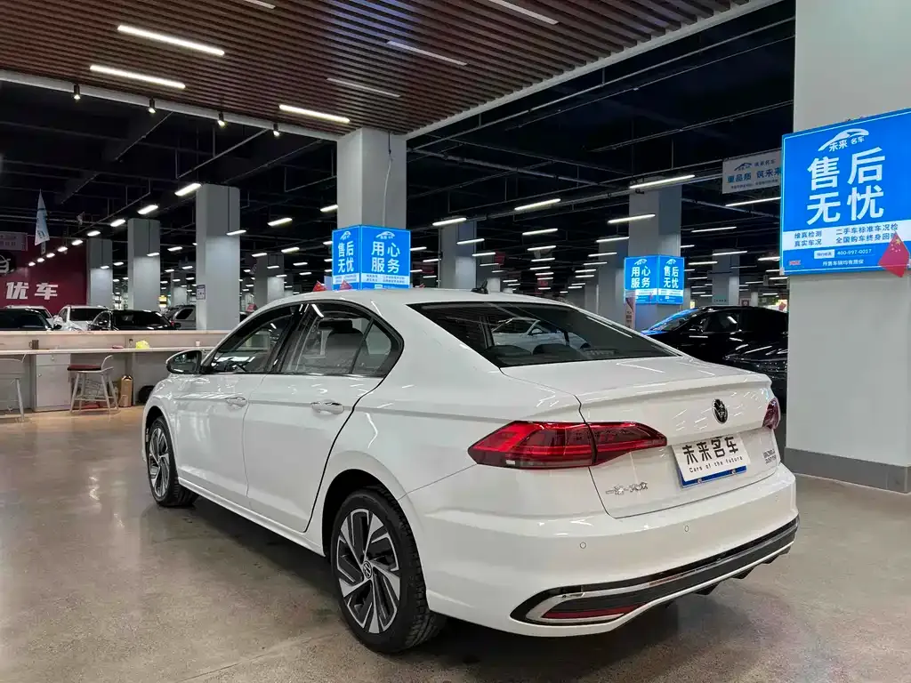 Volkswagen Bora 2024 из CN, фото 7