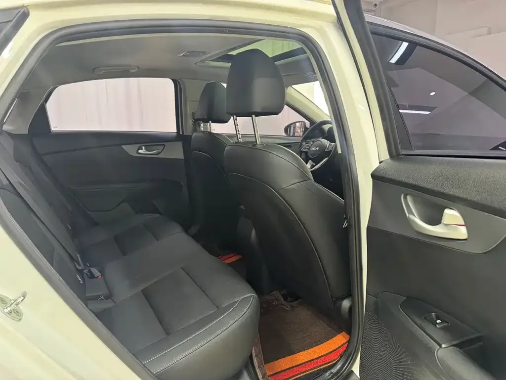 Kia K3 2022 из CN, фото 9