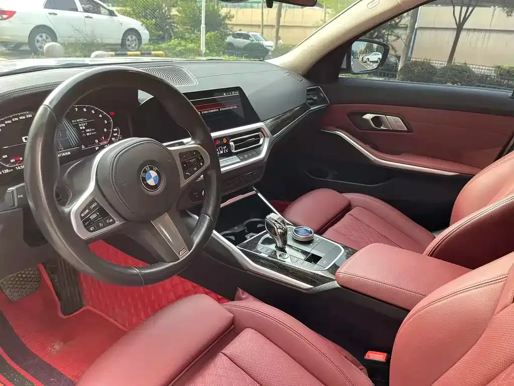 BMW 3 Series 2022 из CN, фото 7