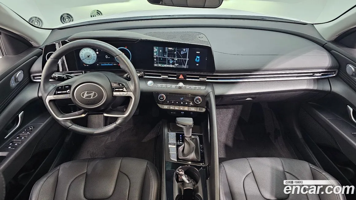 Hyundai AVANTE — фото 7