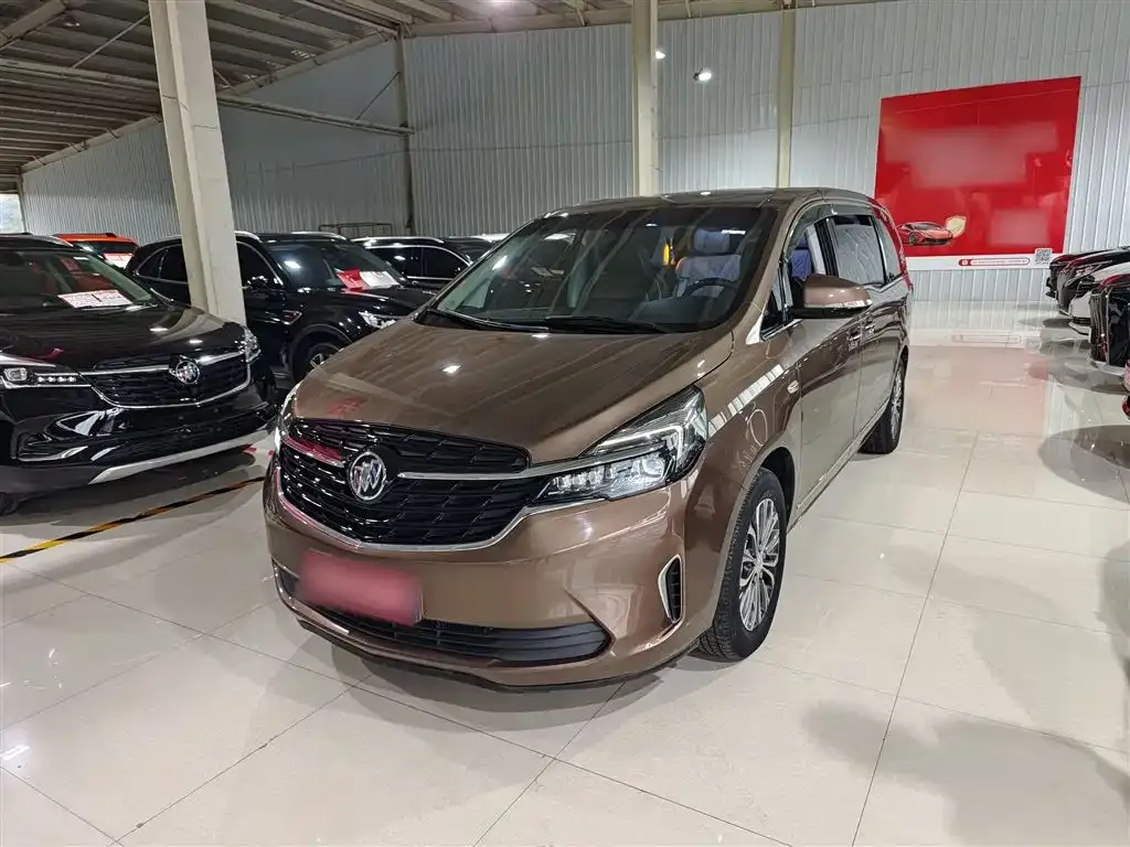 Buick GL8 2021 из CN, фото 1