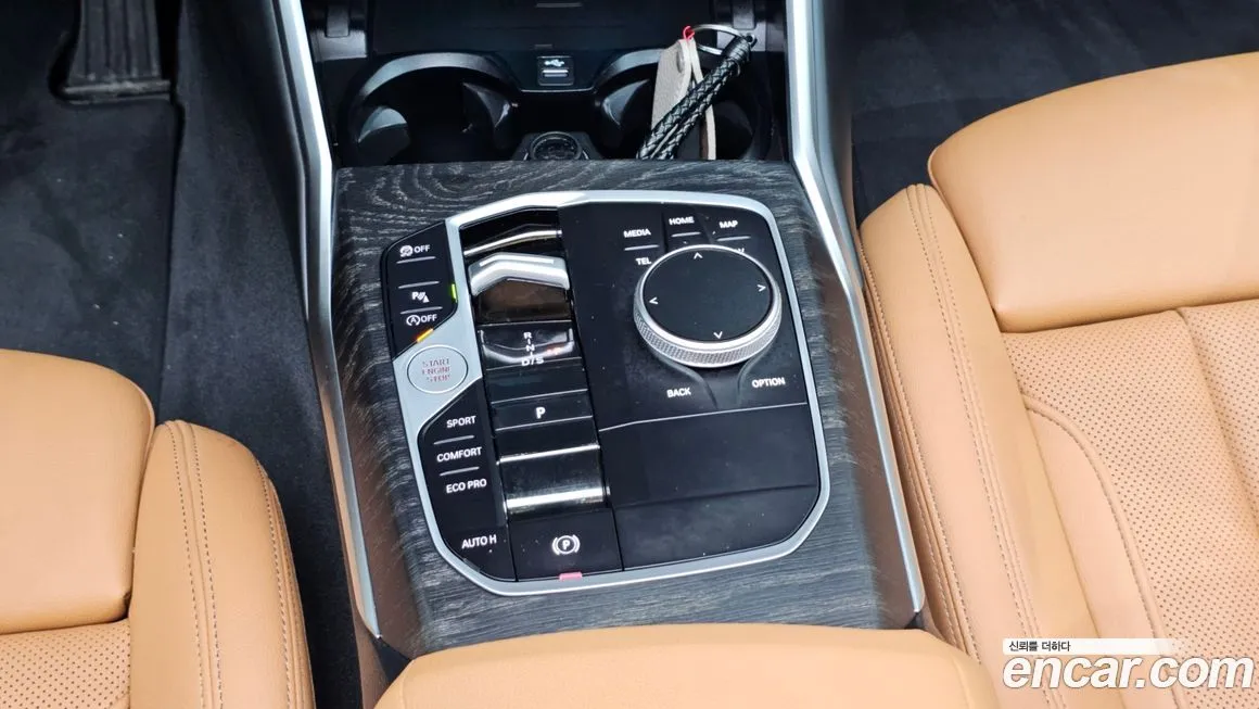 BMW 3-Series 2024 из KR, фото 9