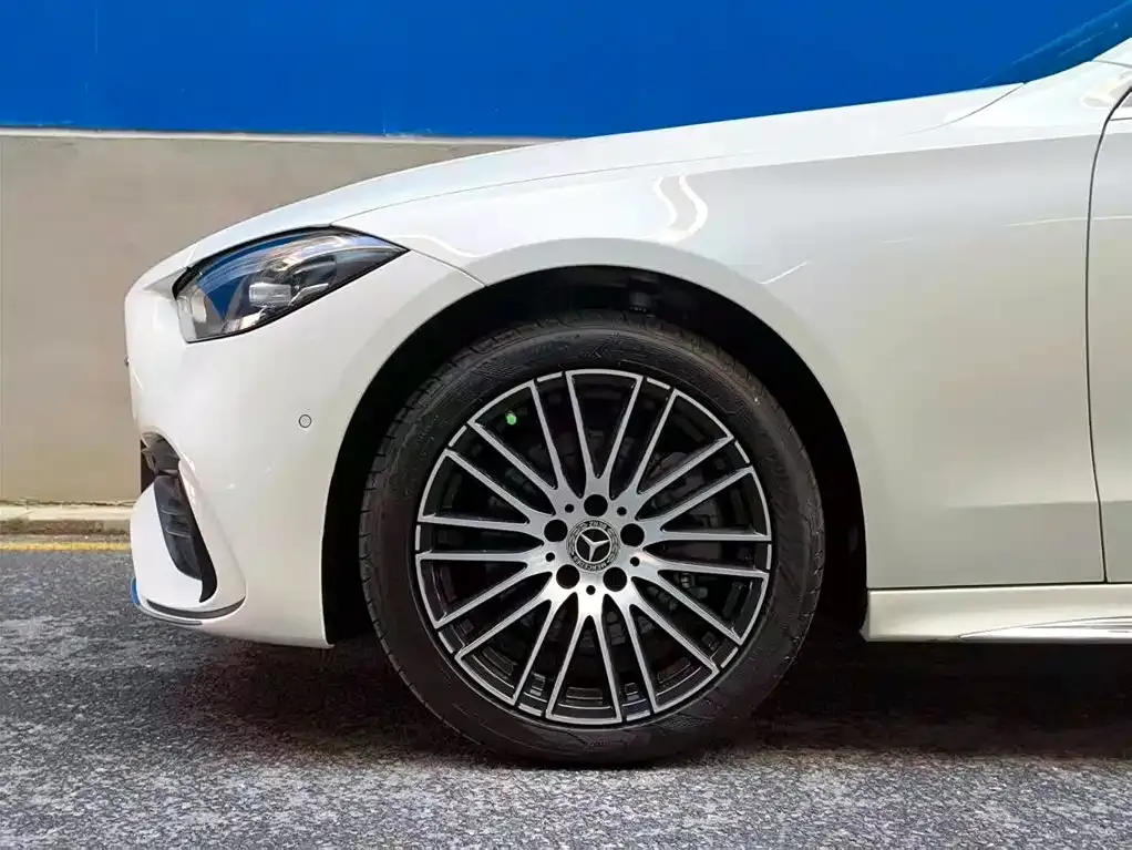 Mercedes-Benz C-Class 2024 из CN, фото 6