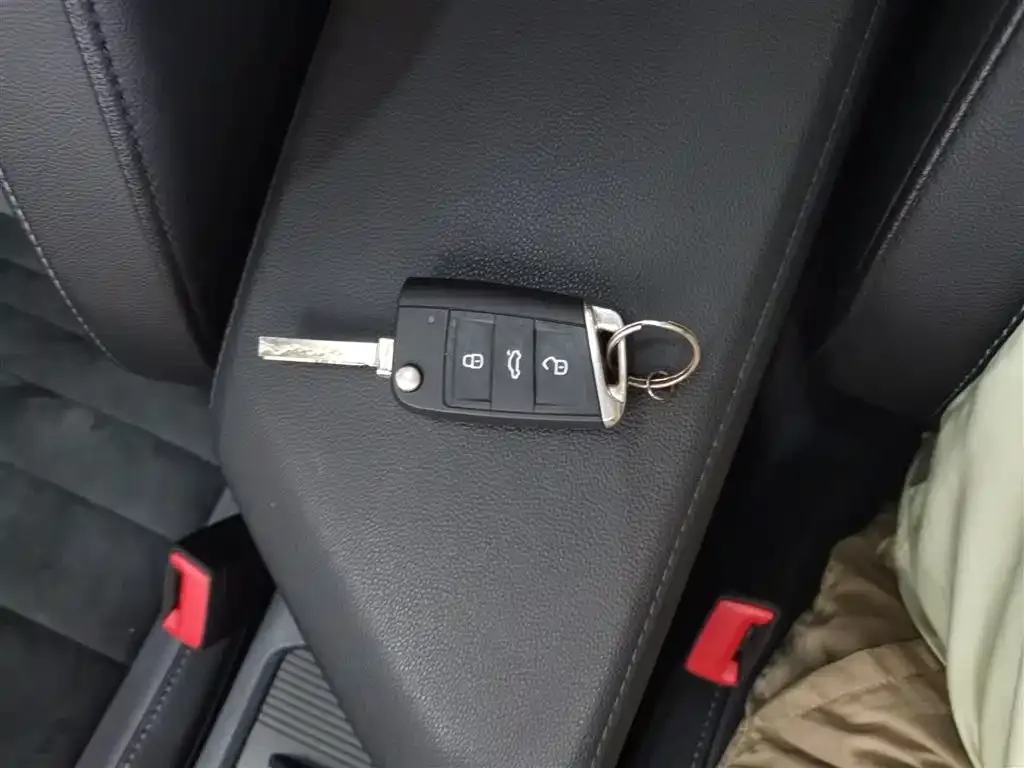 Volkswagen Sagitar 2021 из CN, фото 9