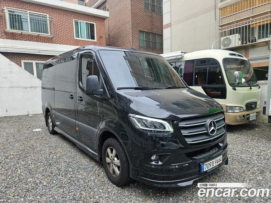 Mercedes-Benz Sprinter 2022 из KR, фото 2