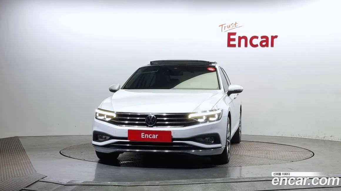 Volkswagen Passat 2021 из KR, фото 3