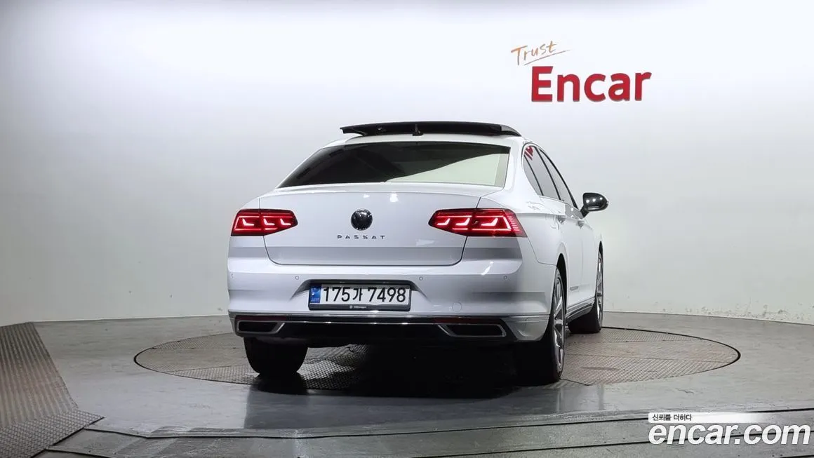 Volkswagen Passat 2021 из KR, фото 4