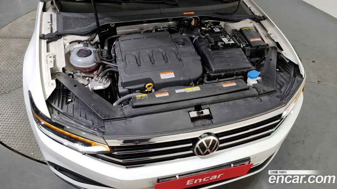 Volkswagen Passat 2021 из KR, фото 6