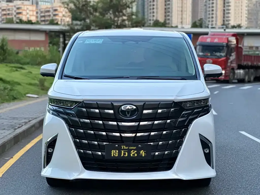 Toyota Alphard 2024 из CN, фото 3
