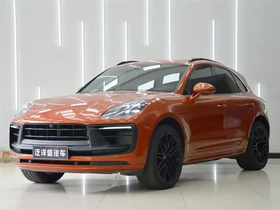 Porsche Macan — фото 1