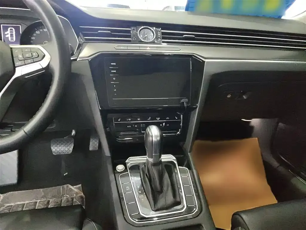 Volkswagen Magotan 2022 из CN, фото 5