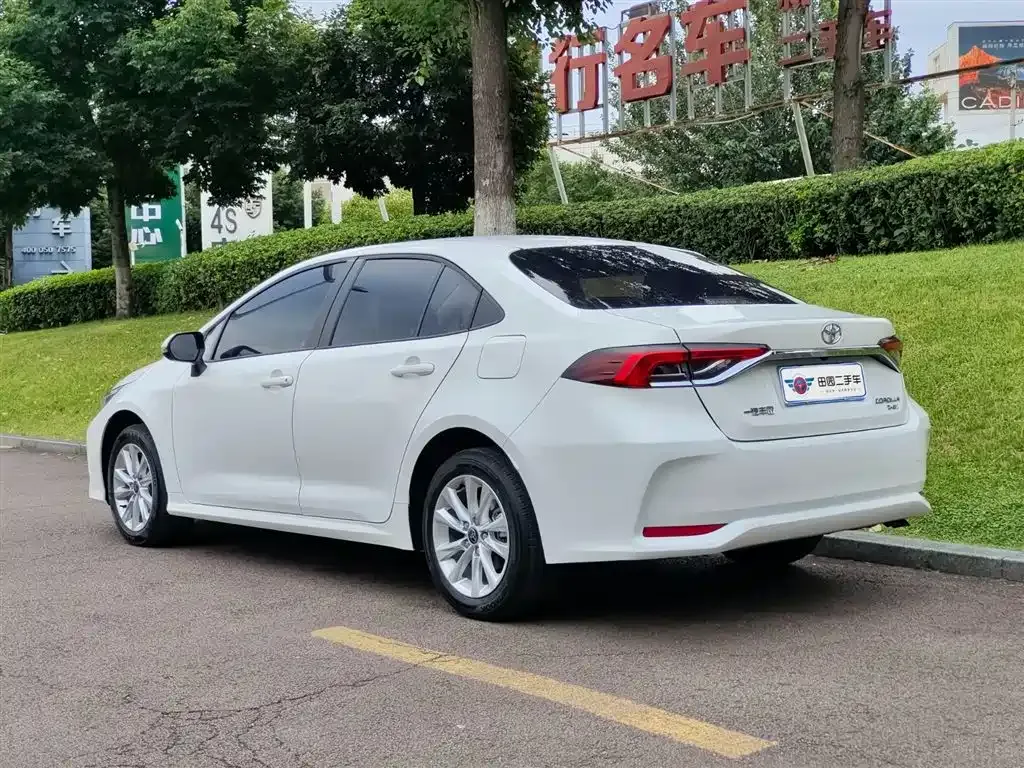 Toyota Corolla 2024 из CN, фото 4
