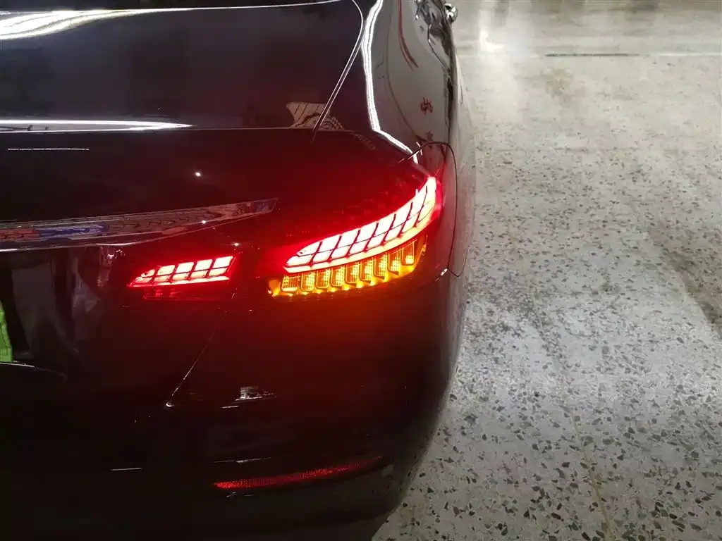 Mercedes-Benz E-Class 2022 из CN, фото 8