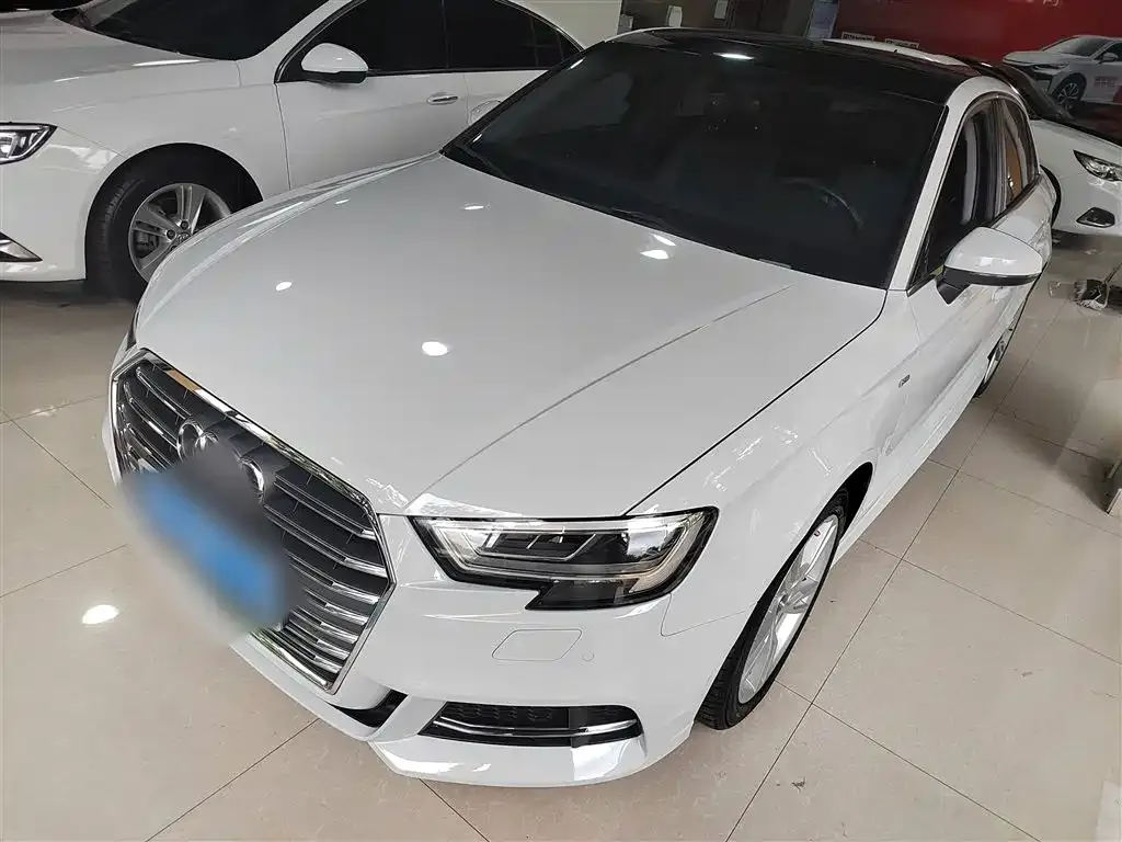 Audi A3 2021 из CN, фото 2