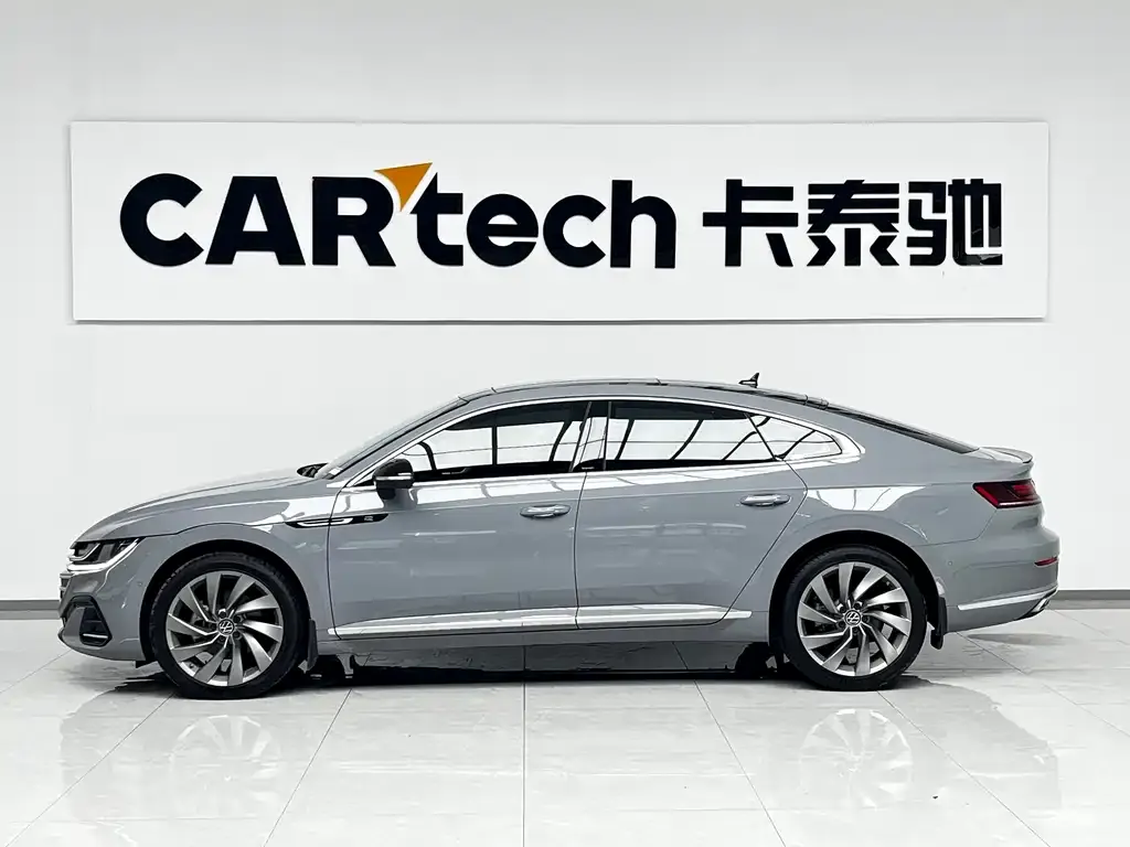 Volkswagen CC 2024 из CN, фото 3