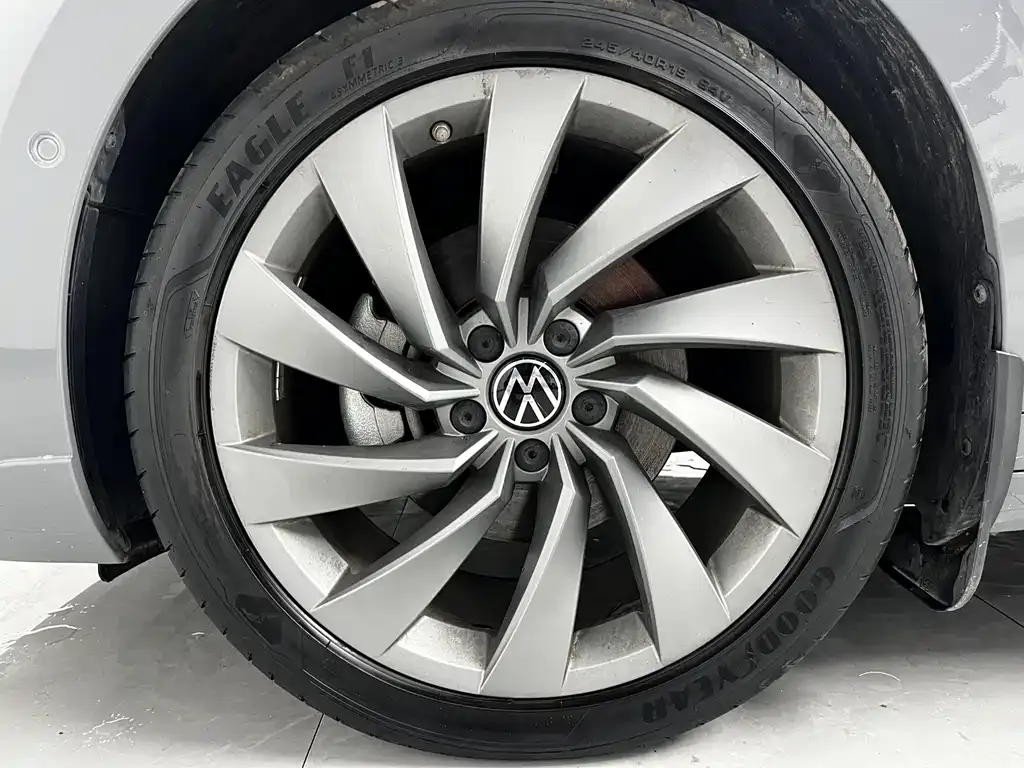 Volkswagen CC 2024 из CN, фото 5