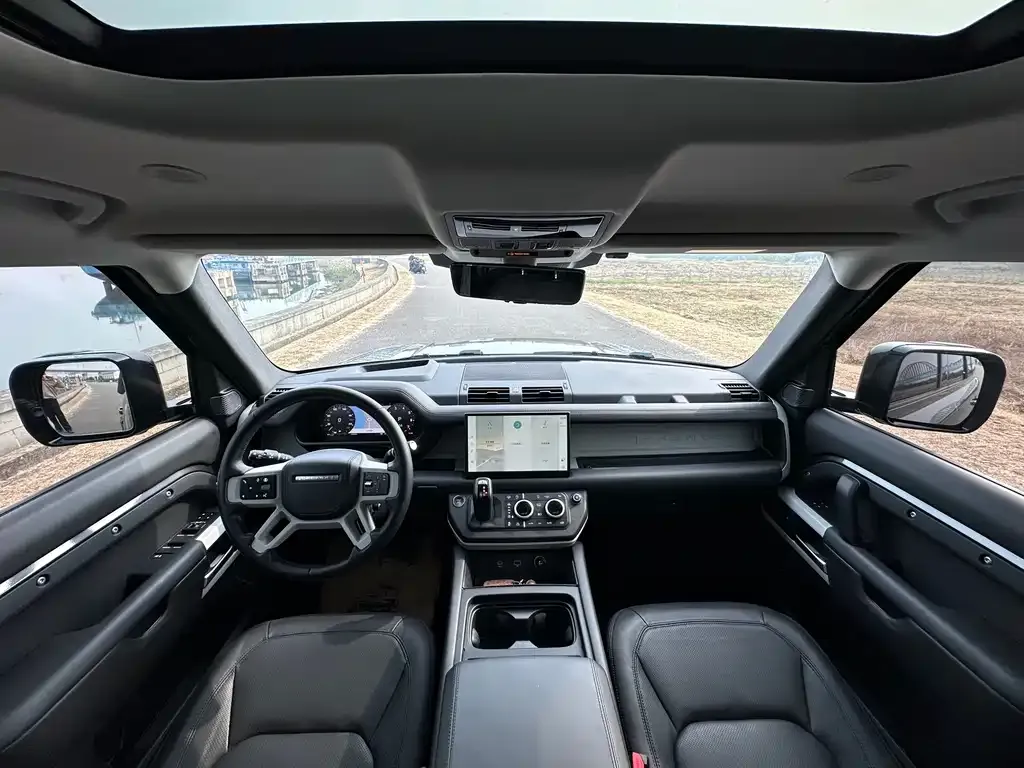 Land Rover Defender 2024 из CN, фото 6