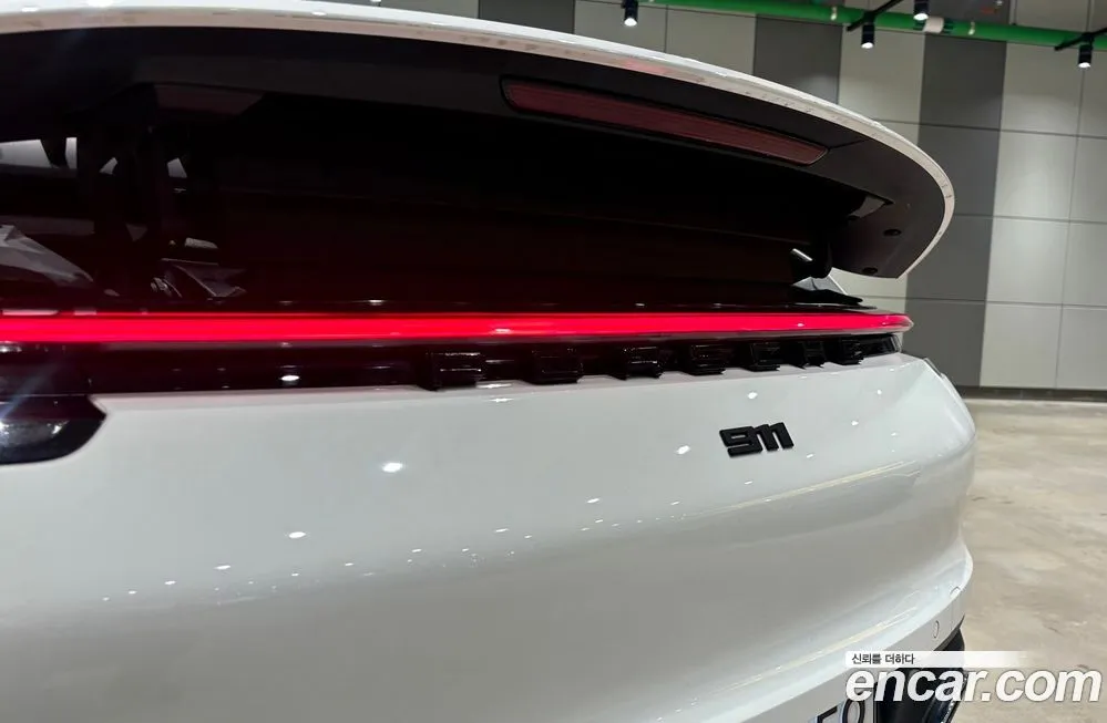 Porsche 911 2021 из KR, фото 8