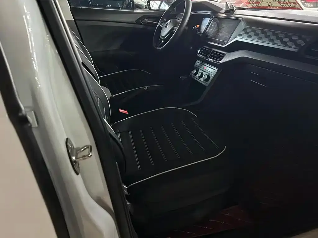 Volkswagen T-Cross 2023 из CN, фото 10