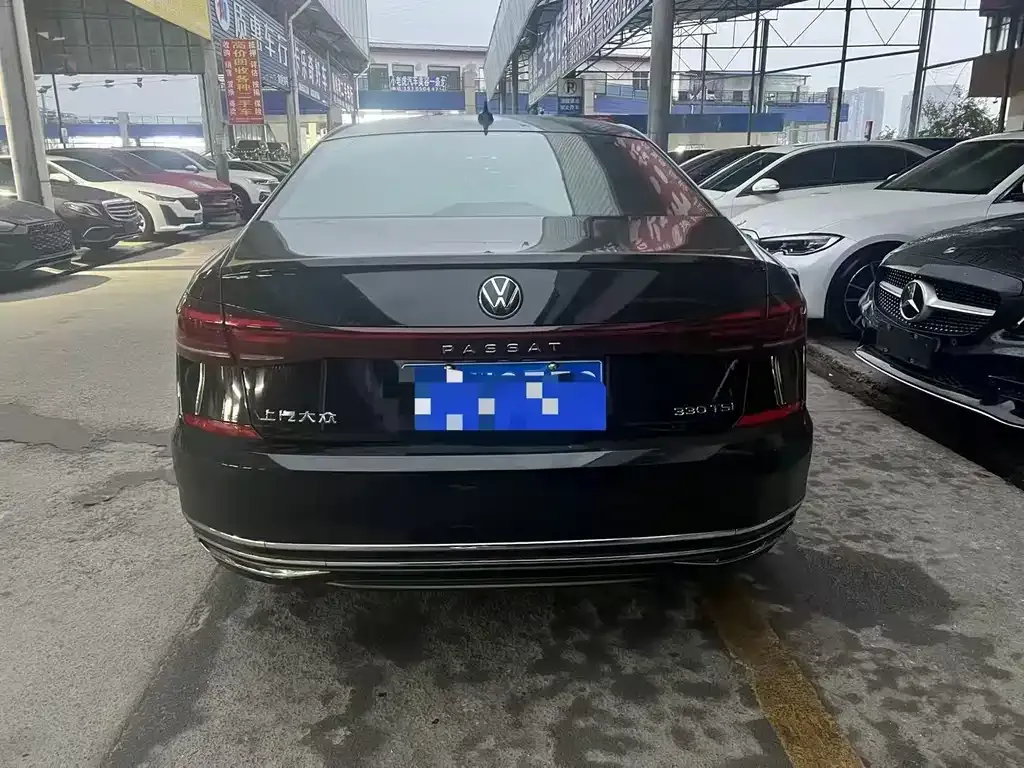 Volkswagen Passat — фото 9