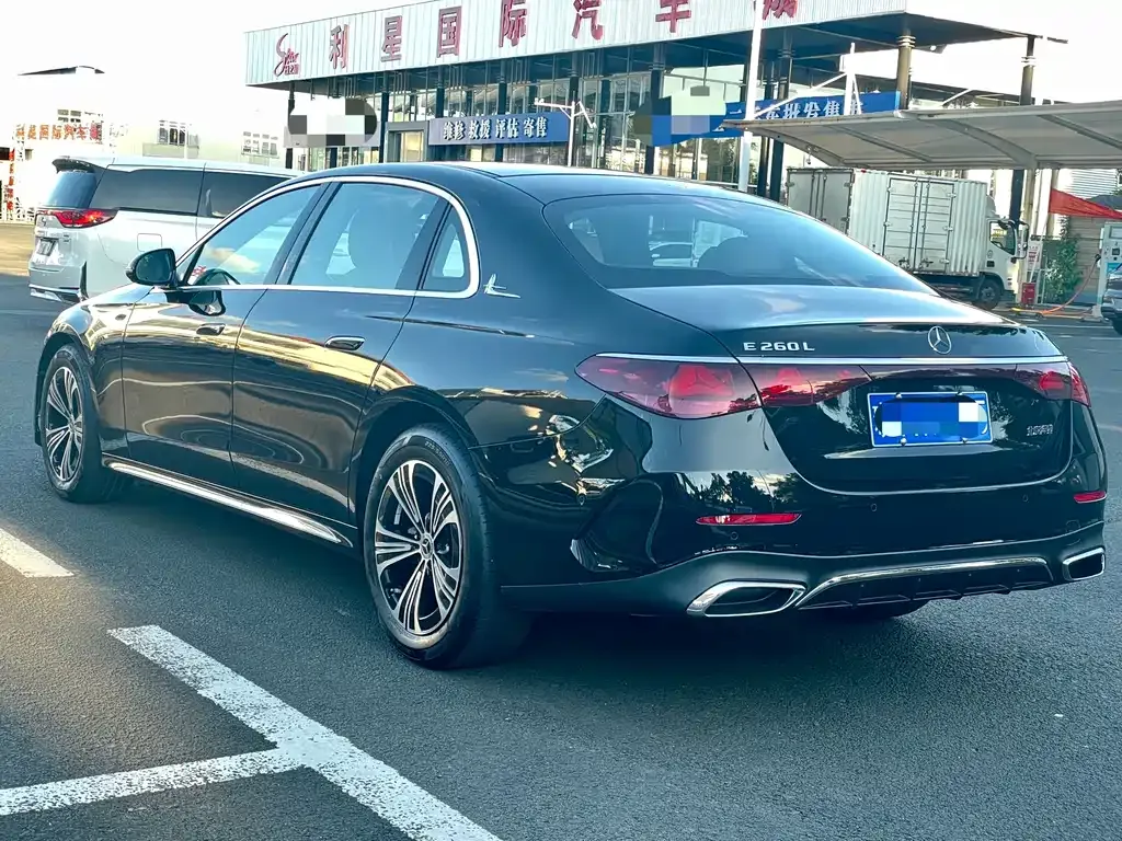 [object Object] E-Class 2024 из CN, фото 4