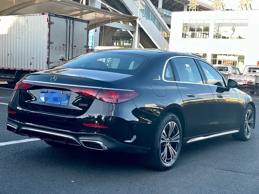 [object Object] E-Class 2024 из CN, фото 6